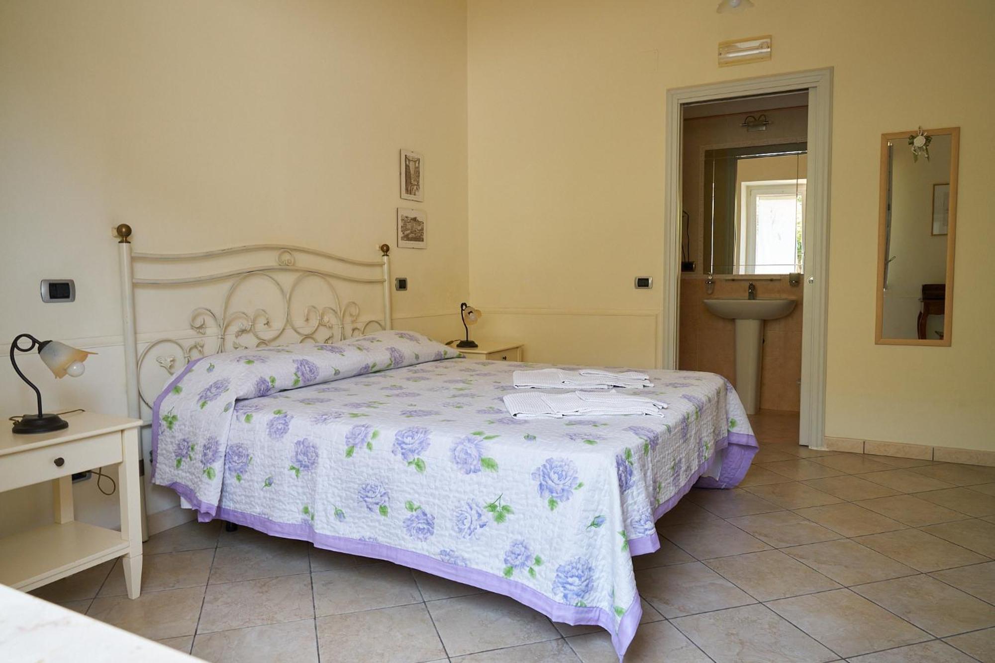 Casa Vacanze Il Gatto Rosso Trecase Ngoại thất bức ảnh